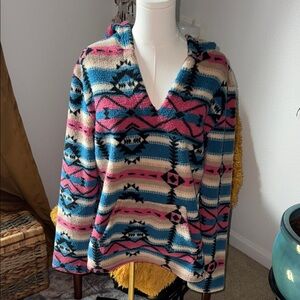 Aztec hooded V-Neck pullover